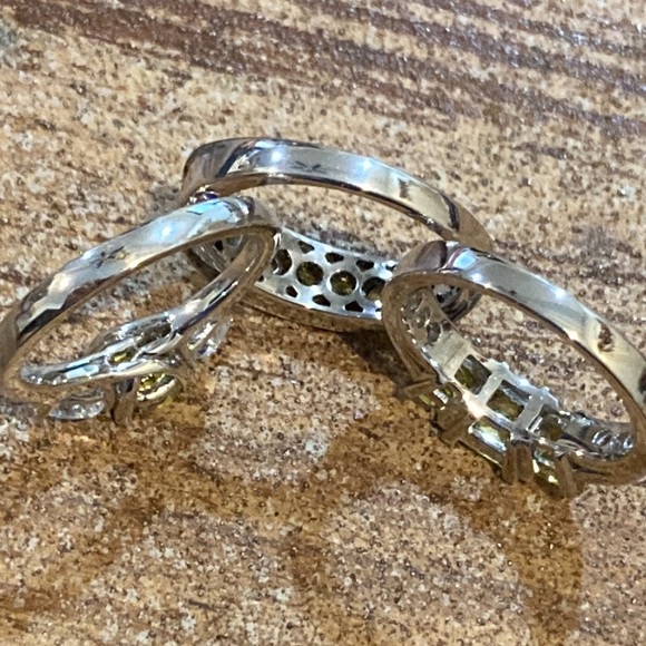 Yellow CZ’s 4 Pieces - Picture 16 of 17